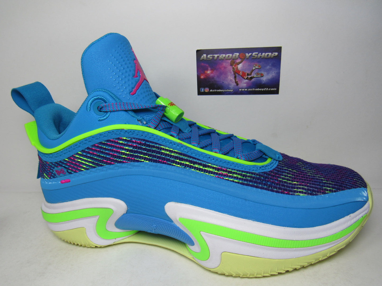 JORDAN 36 LOW "LUKA DONCIC" EN CAJA