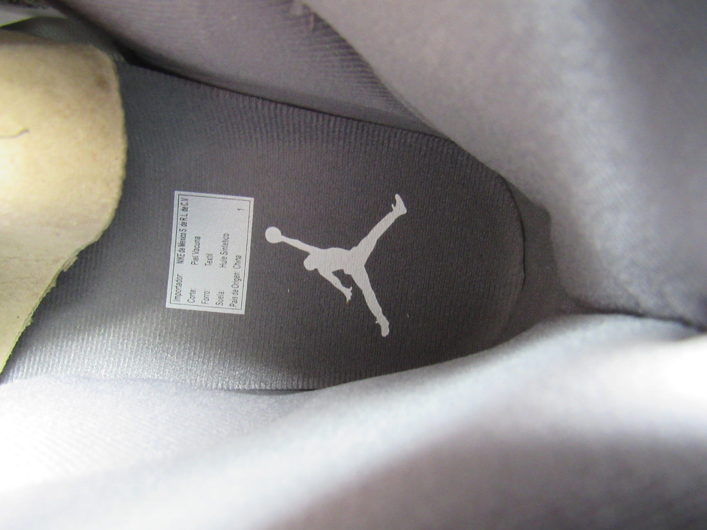 JORDAN XI COOL GREY EDITION EN CAJA
