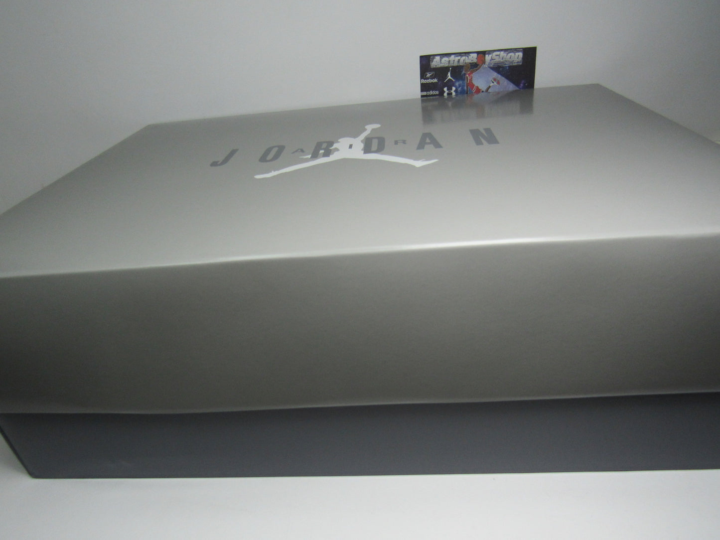 JORDAN 11 COOL GREY EDITION EN CAJA