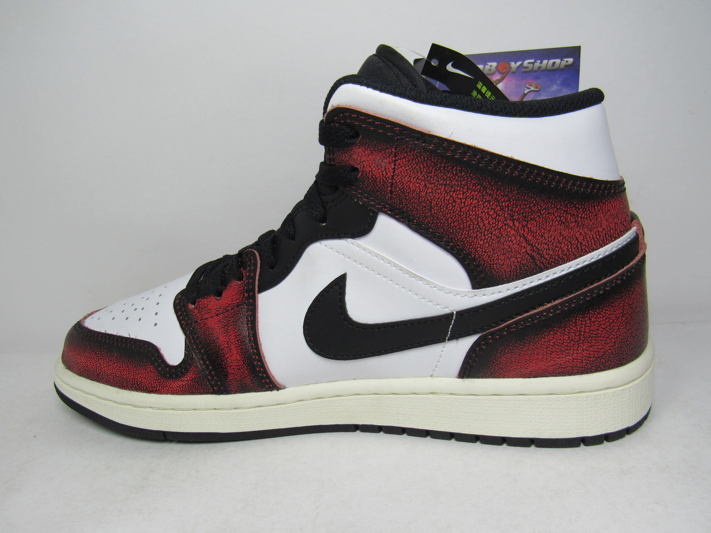 JORDAN 1 MID WEAR INFRA EN CAJA