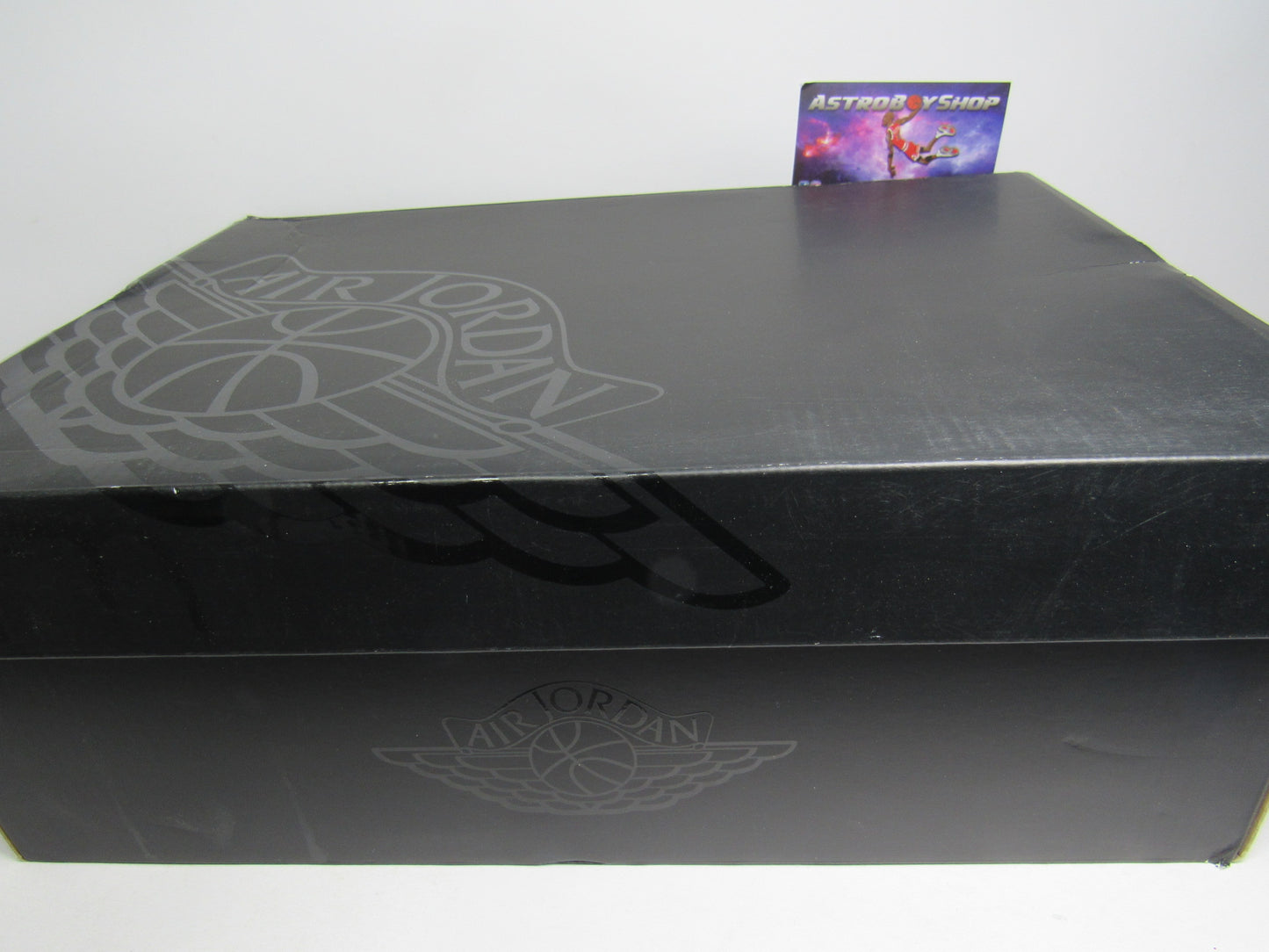 JORDAN 1 MID WEAR INFRA EN CAJA