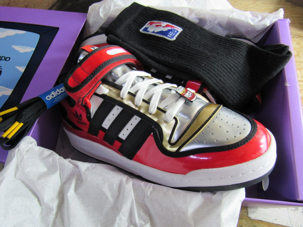 ADIDAS FORUM LOW 84 X SIMPSONS "DUFF" EDICION ESPECIAL