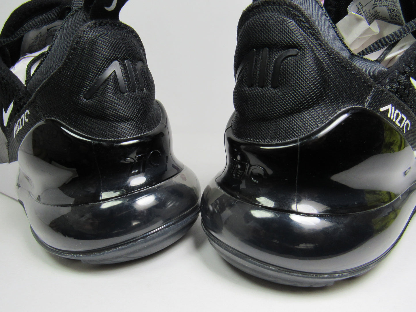 NIKE AIR MAX 270 B&W WOMENS EN CAJA