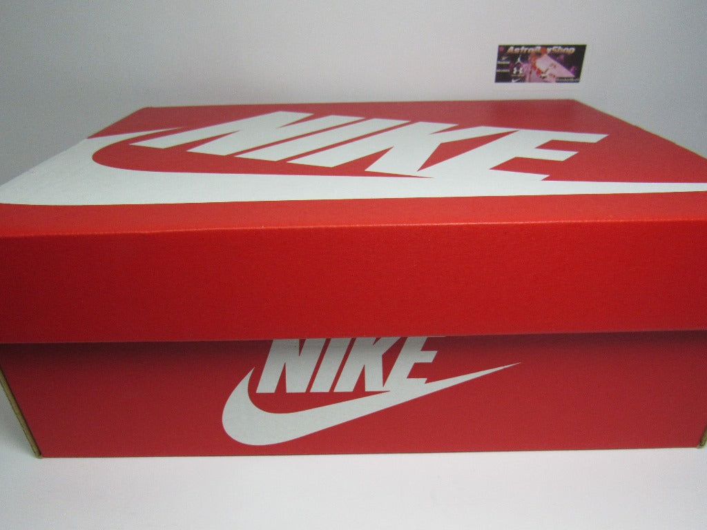 NIKE DUNK HIGH FIRST USE RED EN CAJA