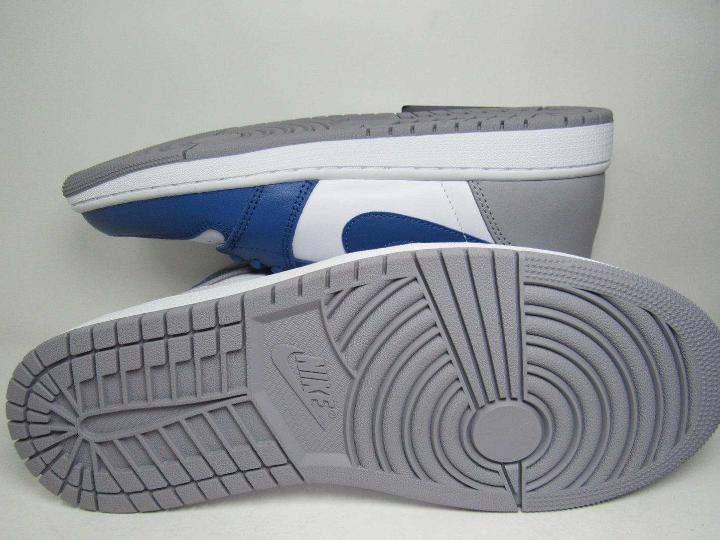 JORDAN 1 HIGH "TRUE BLUE" EN CAJA