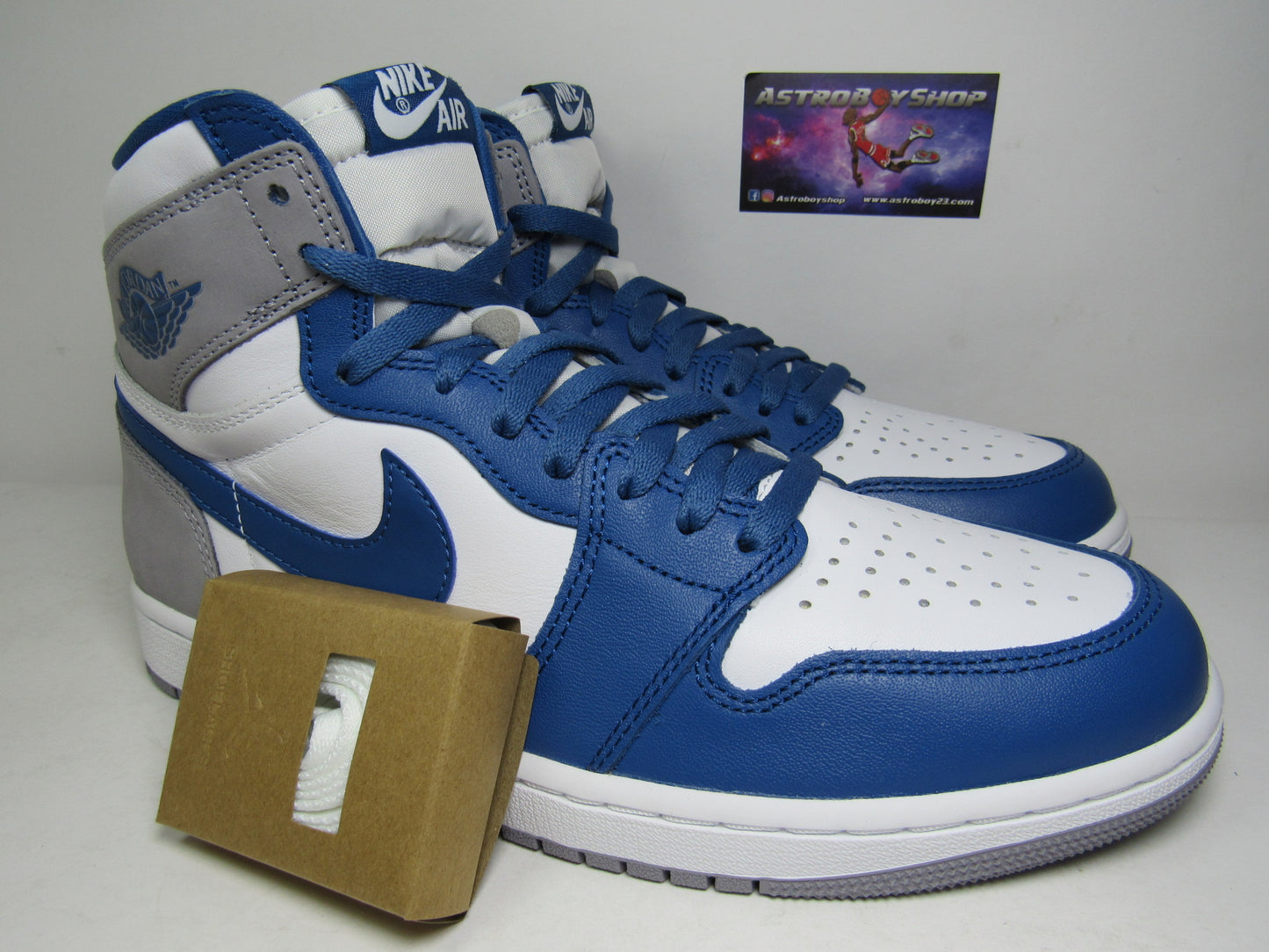 JORDAN 1 HIGH "TRUE BLUE" EN CAJA