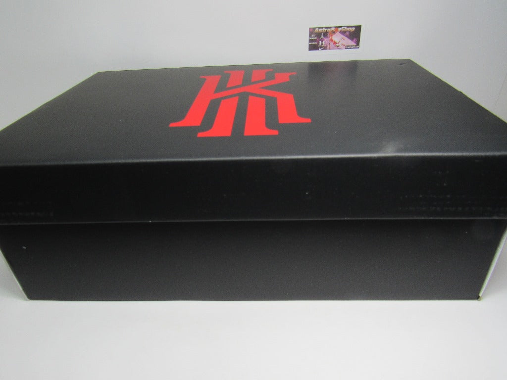 KYRIE IRVING 7 WEATHERMAN EN CAJA