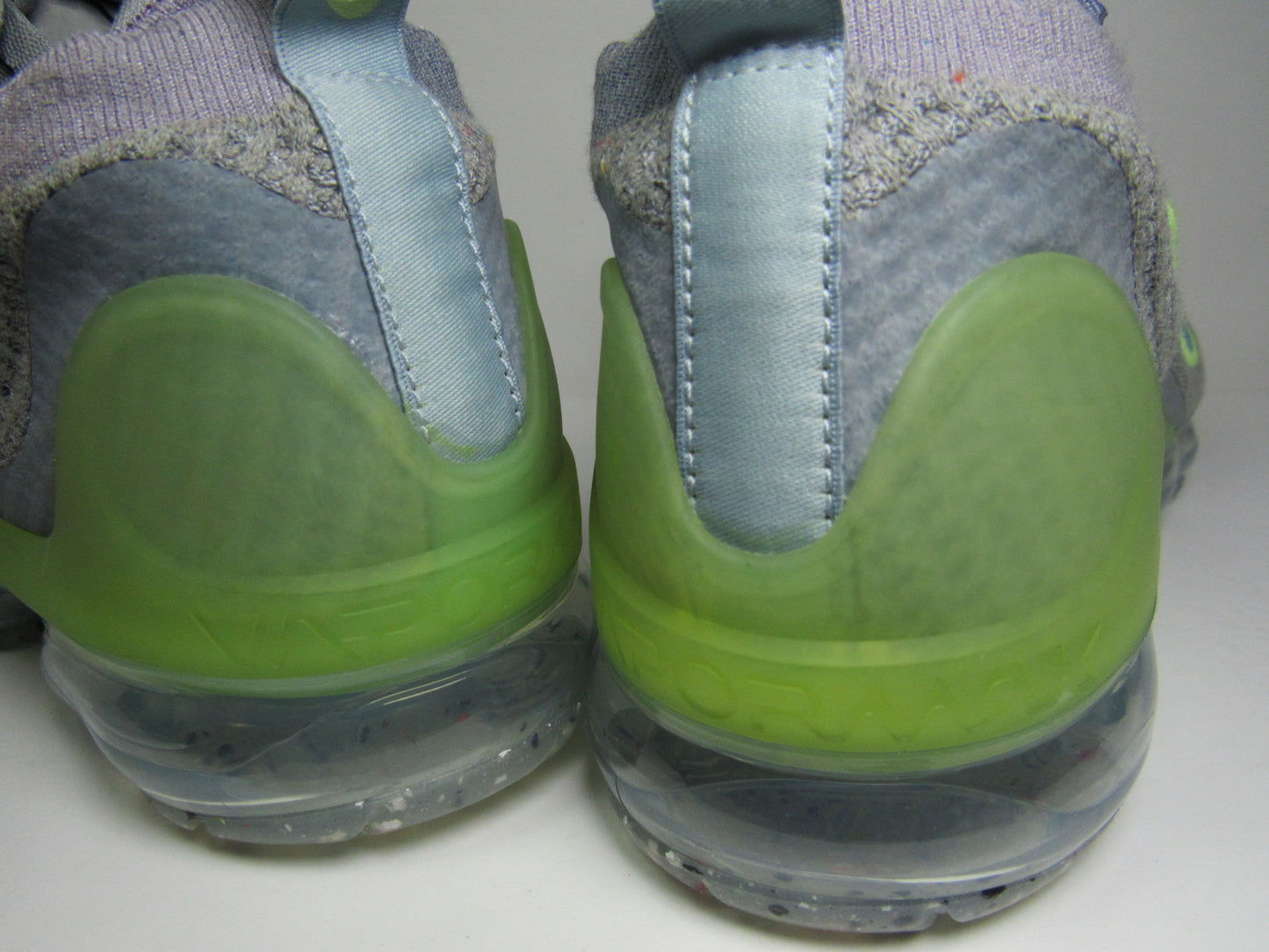 NIKE VAPORMAX GREY LIME EN CAJA