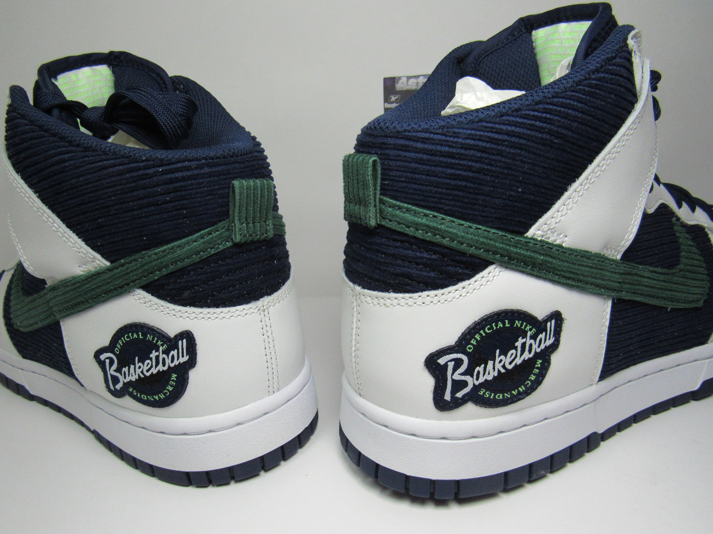 NIKE DUNK HIGH "ESPECIALTIES" EDITION EN CAJA
