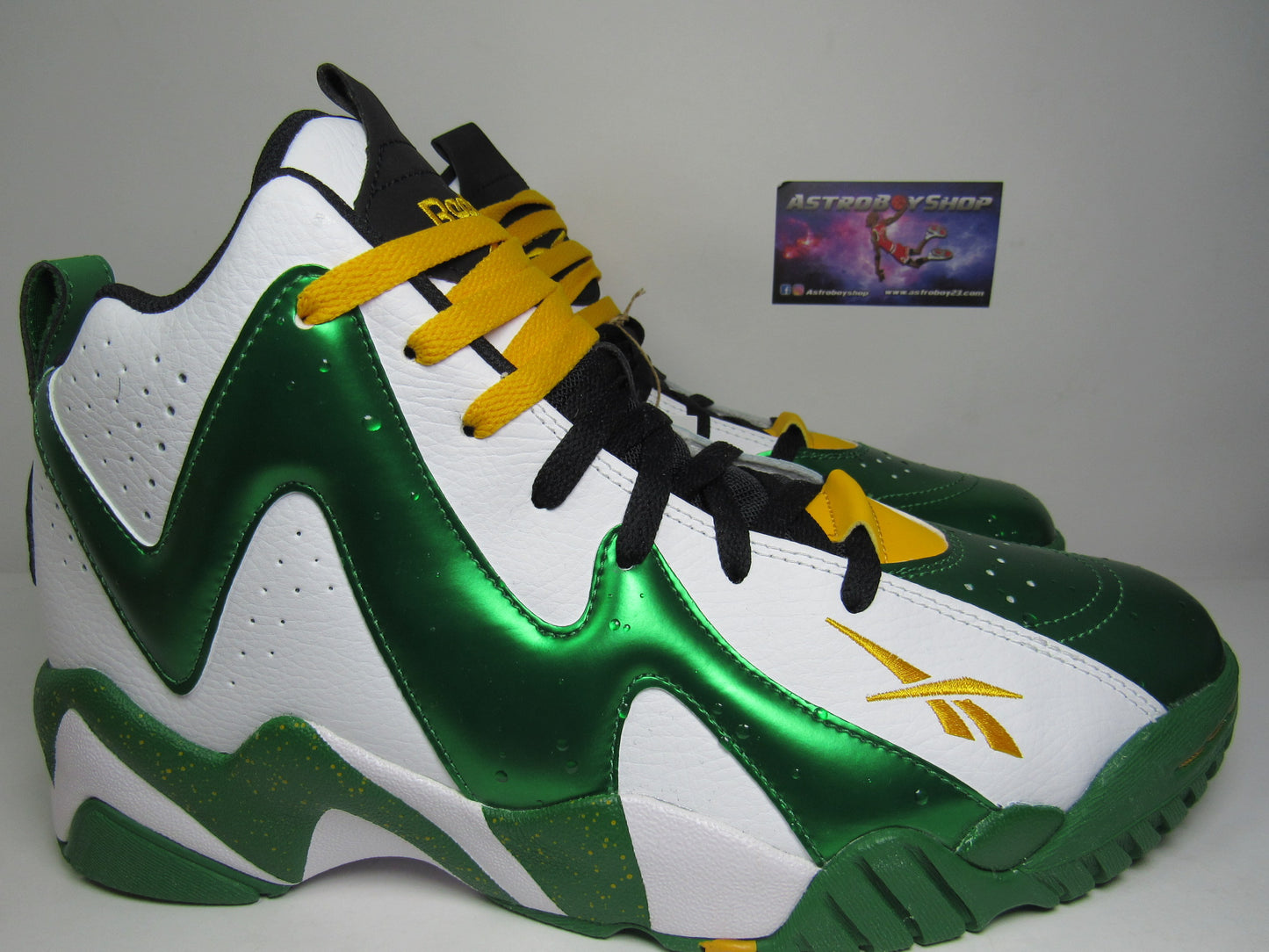 RBK KAMIKAZE 2 HURRIKAZE SONICS SPRITE EN CAJA