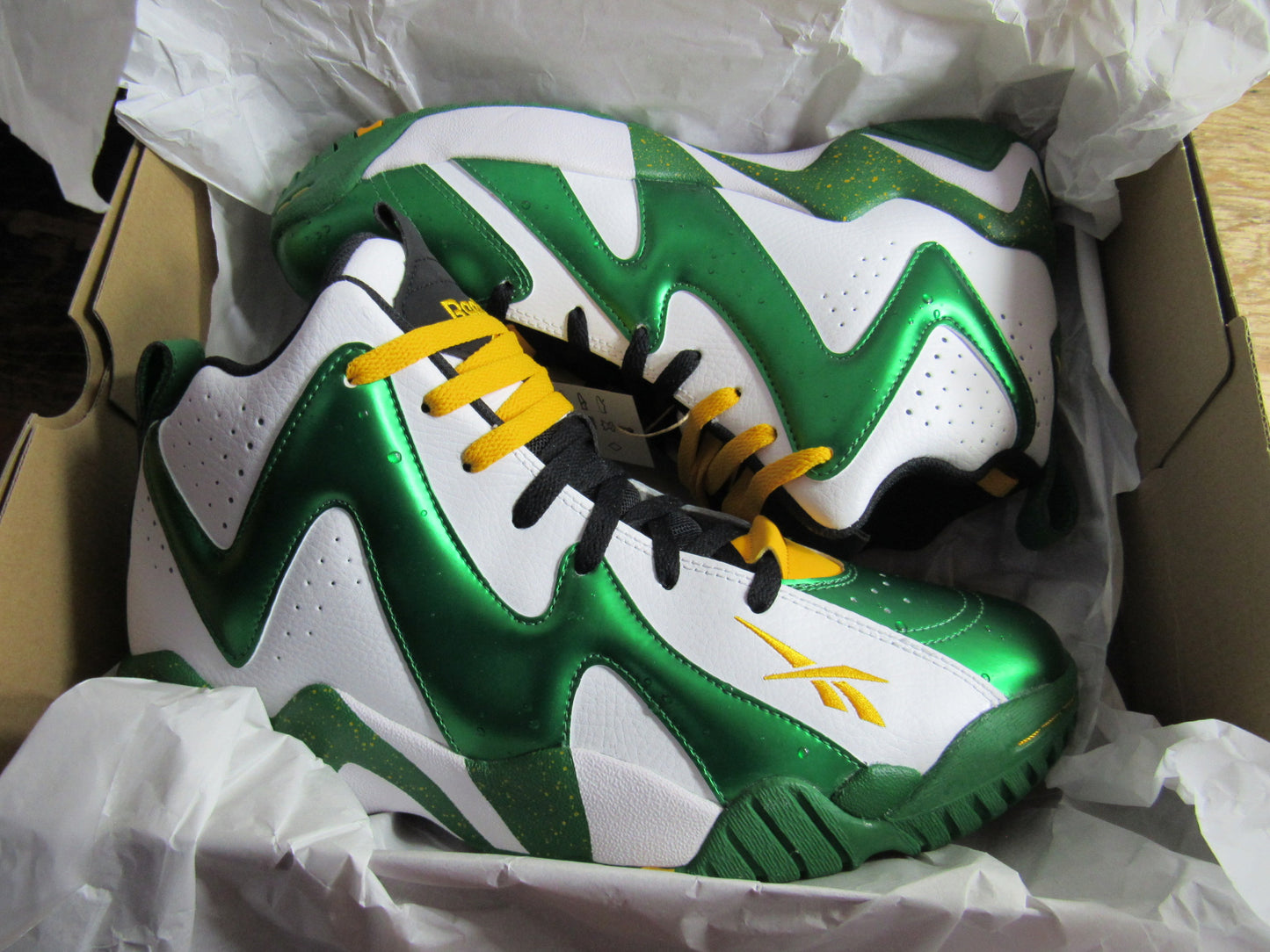 RBK KAMIKAZE 2 HURRIKAZE SONICS SPRITE EN CAJA