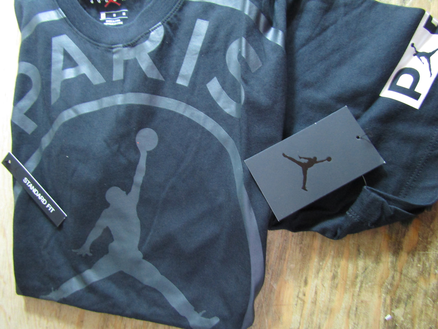 PLAYERA JORDAN X PSG PARIS LOGO FRONTAL BLACK