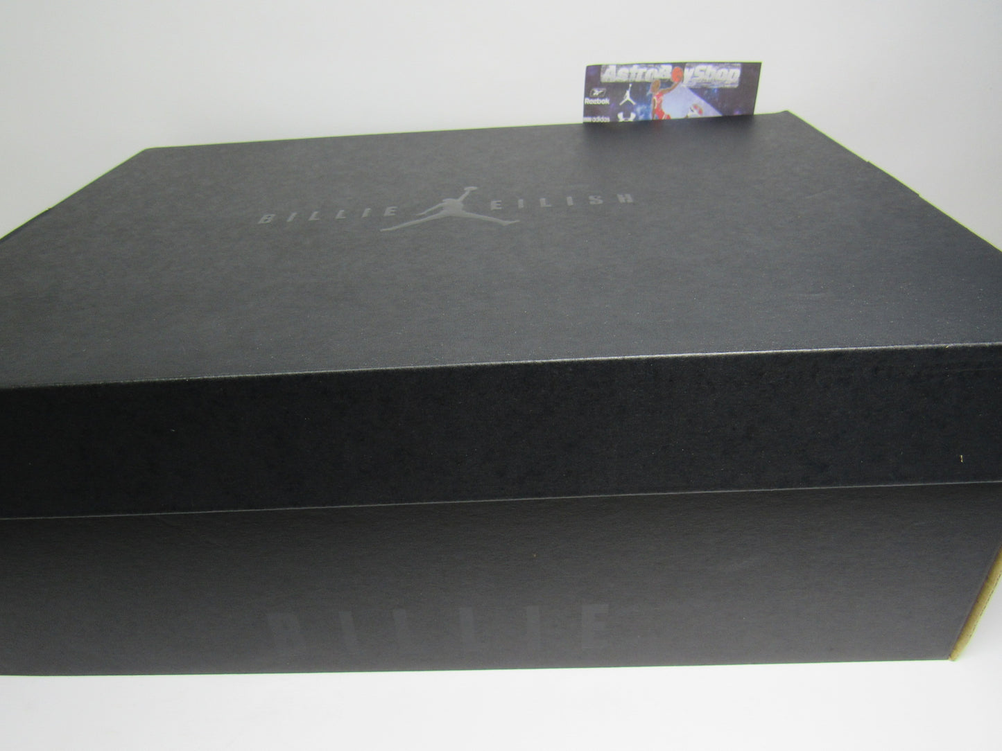 JORDAN XV BILLIE EILISH LIMITED EDITION EN CAJA