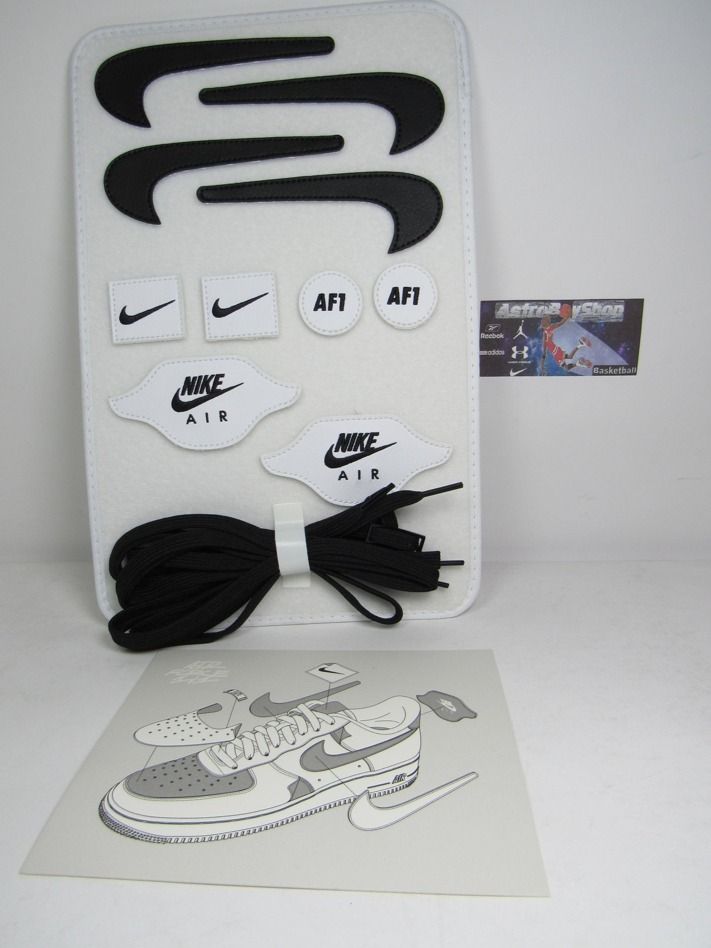 NIKE AIR FORCE 1 EDITION 1/1 CON PARCHES Y EXTRA LACES EN CAJA