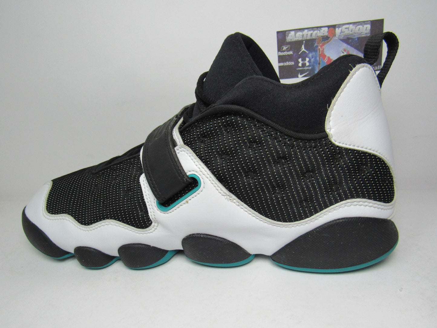 JORDAN BLACK CAT TURBO GREEN EN CAJA DE REPUESTO ESPECIAL