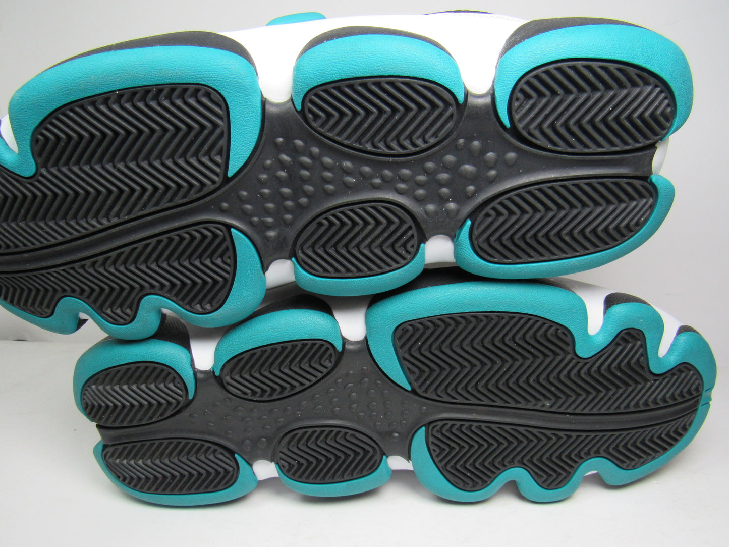 JORDAN BLACK CAT TURBO GREEN EN CAJA DE REPUESTO ESPECIAL