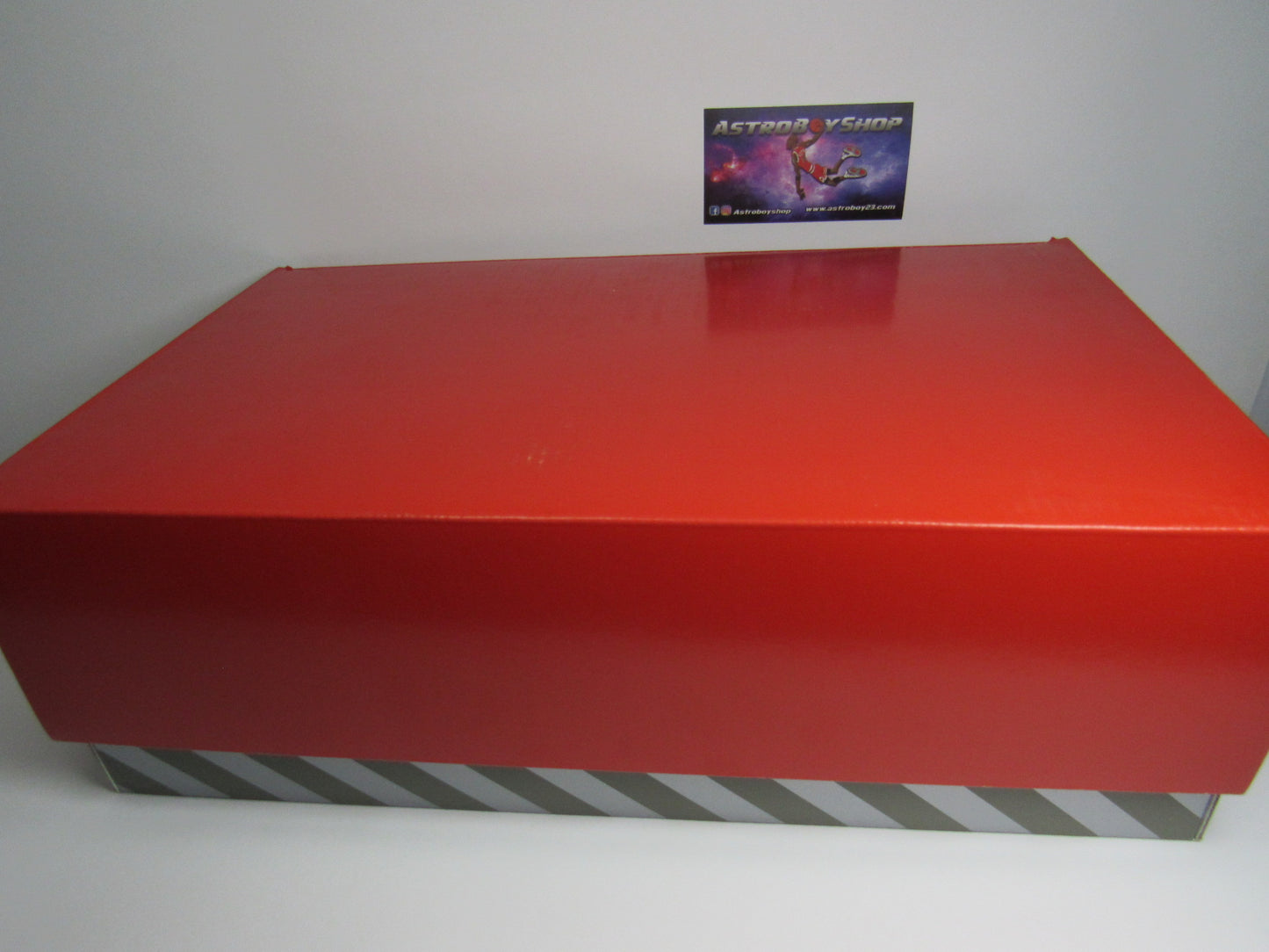 NIKE AIR HUARACHE "HYPER GRAPE" EN CAJA