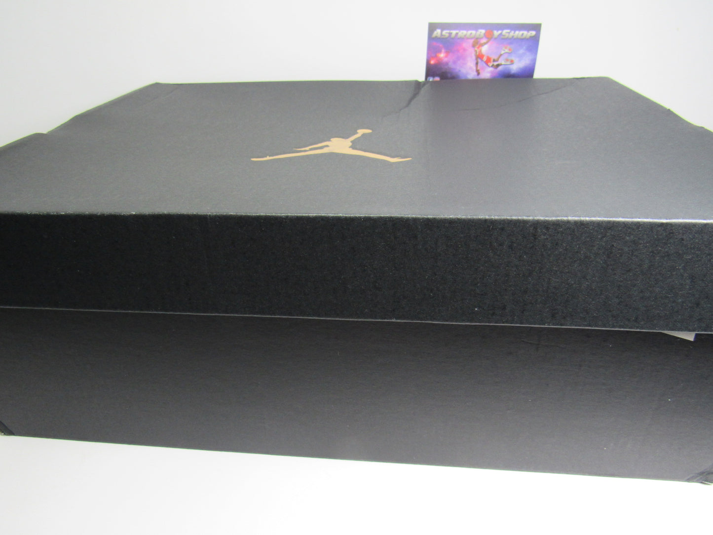 JORDAN 11 LOW CMFT RED EN CAJA
