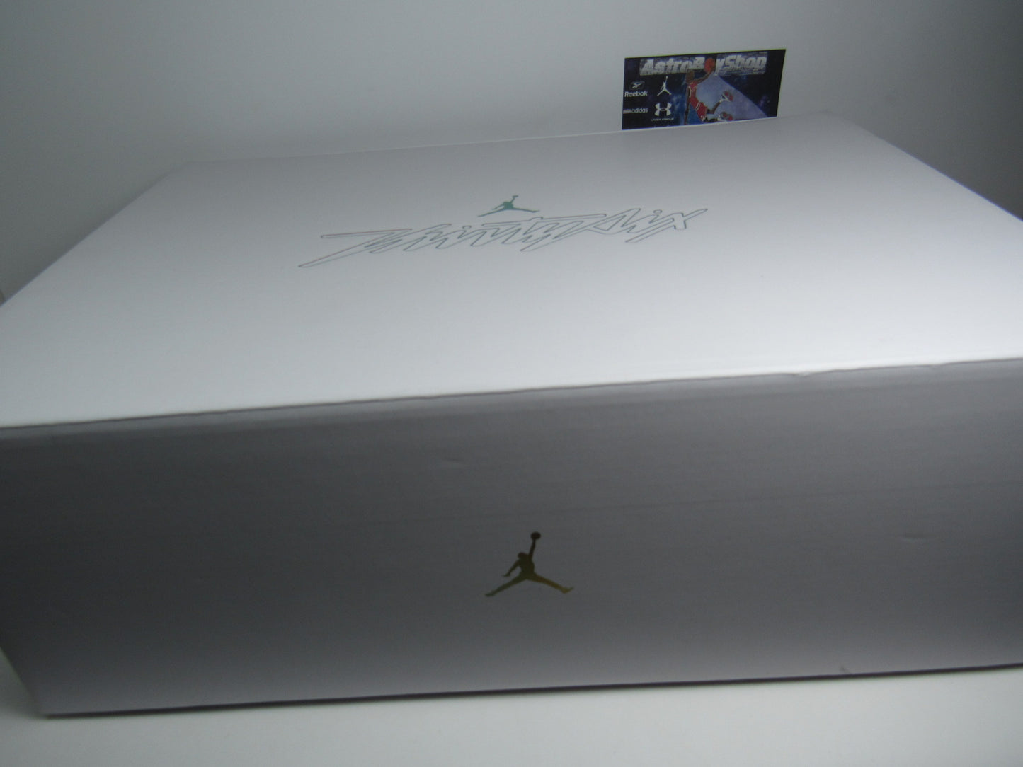 JORDAN 36 INFRARED LIMITED EDITION EN CAJA