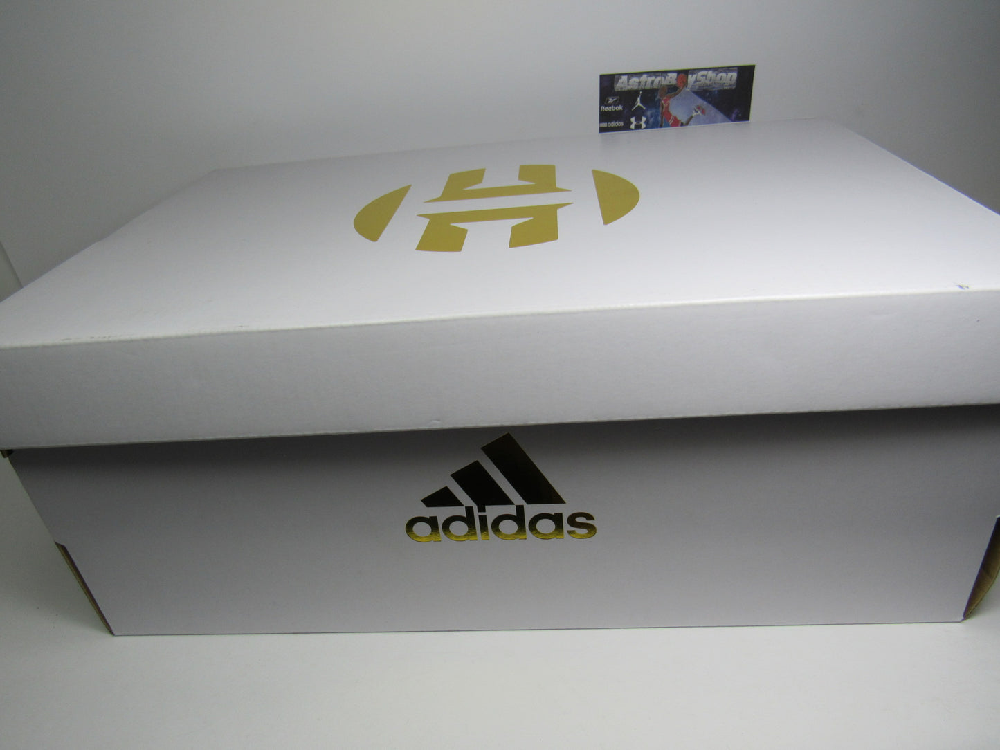 JAMES HARDEN STEPBACK 2 PINK EN CAJA