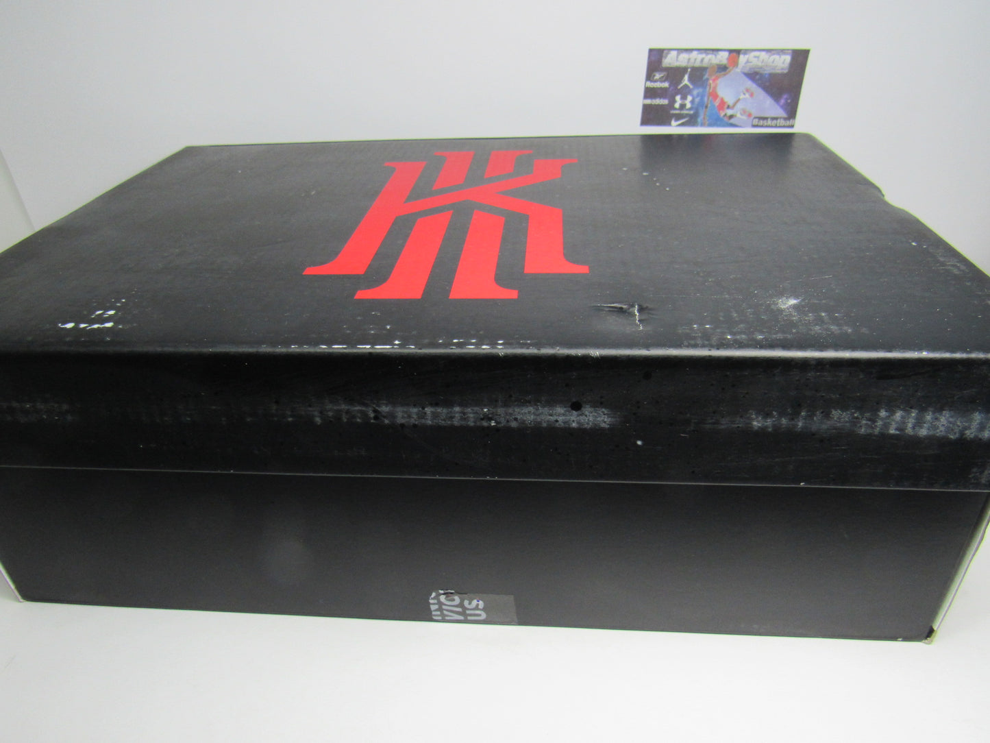 KYRIE IRVING 7 "GRIND" EN CAJA