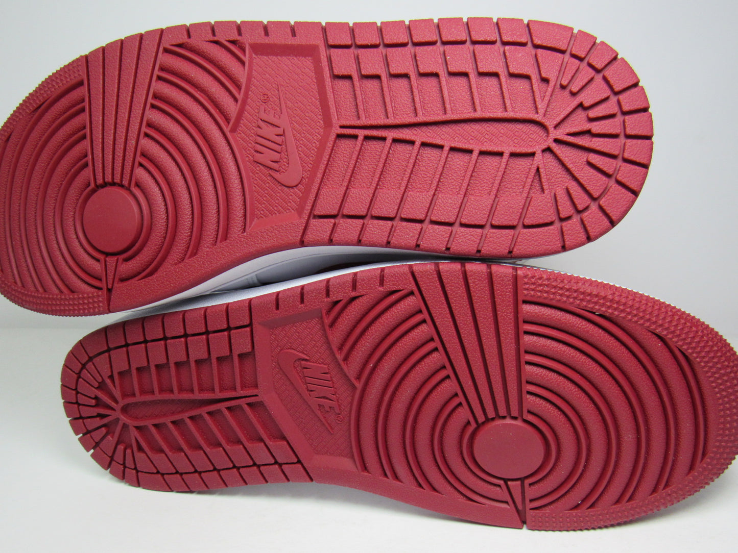 JORDAN 1 MID (W) REVERSE CHICAGO EDITION EN CAJA