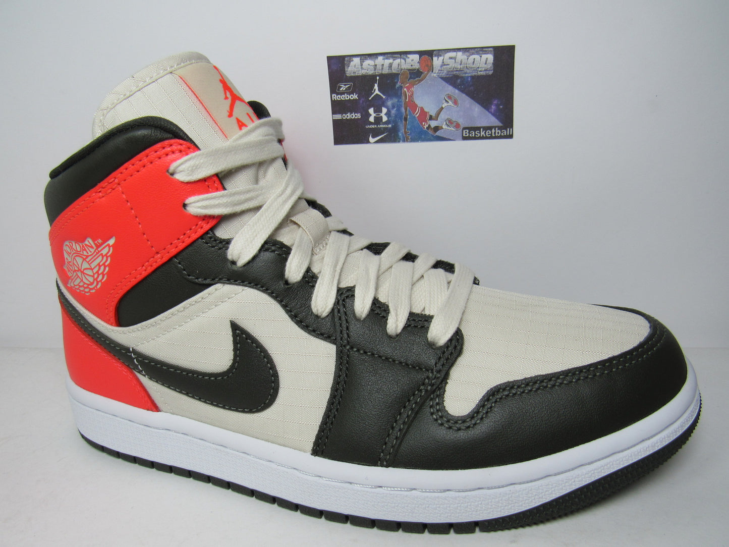 JORDAN 1 MID (W) OREWOOD BROWN EN CAJA