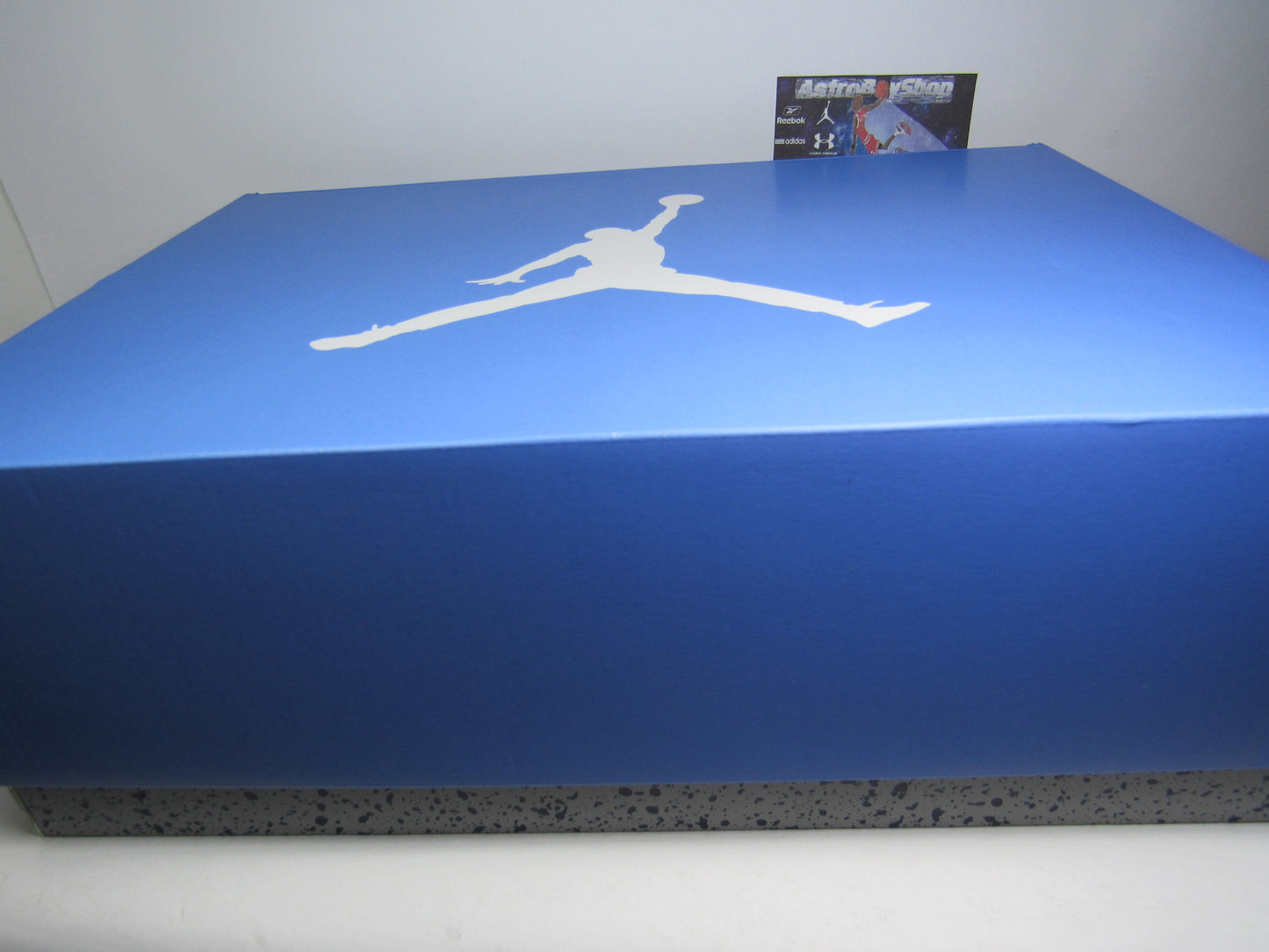 JORDAN VI UNC CAROLINA EN CAJA