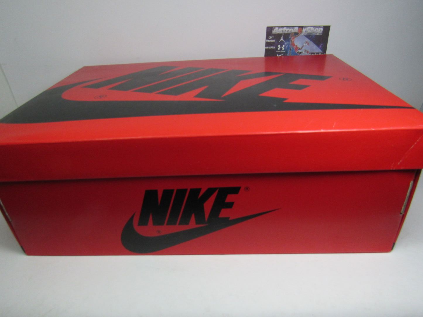 JORDAN 1 HIGH NEUTRAL GREY EDITION EN CAJA