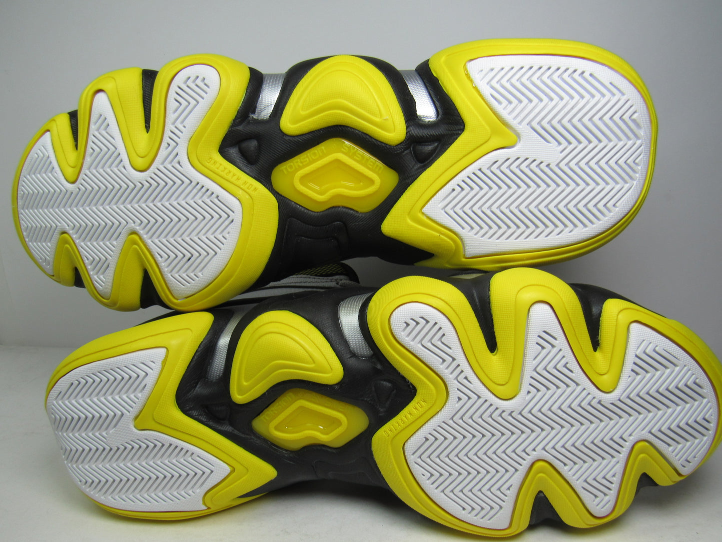 KOBE CRAZY 8 SILVER EDITION EN CAJA