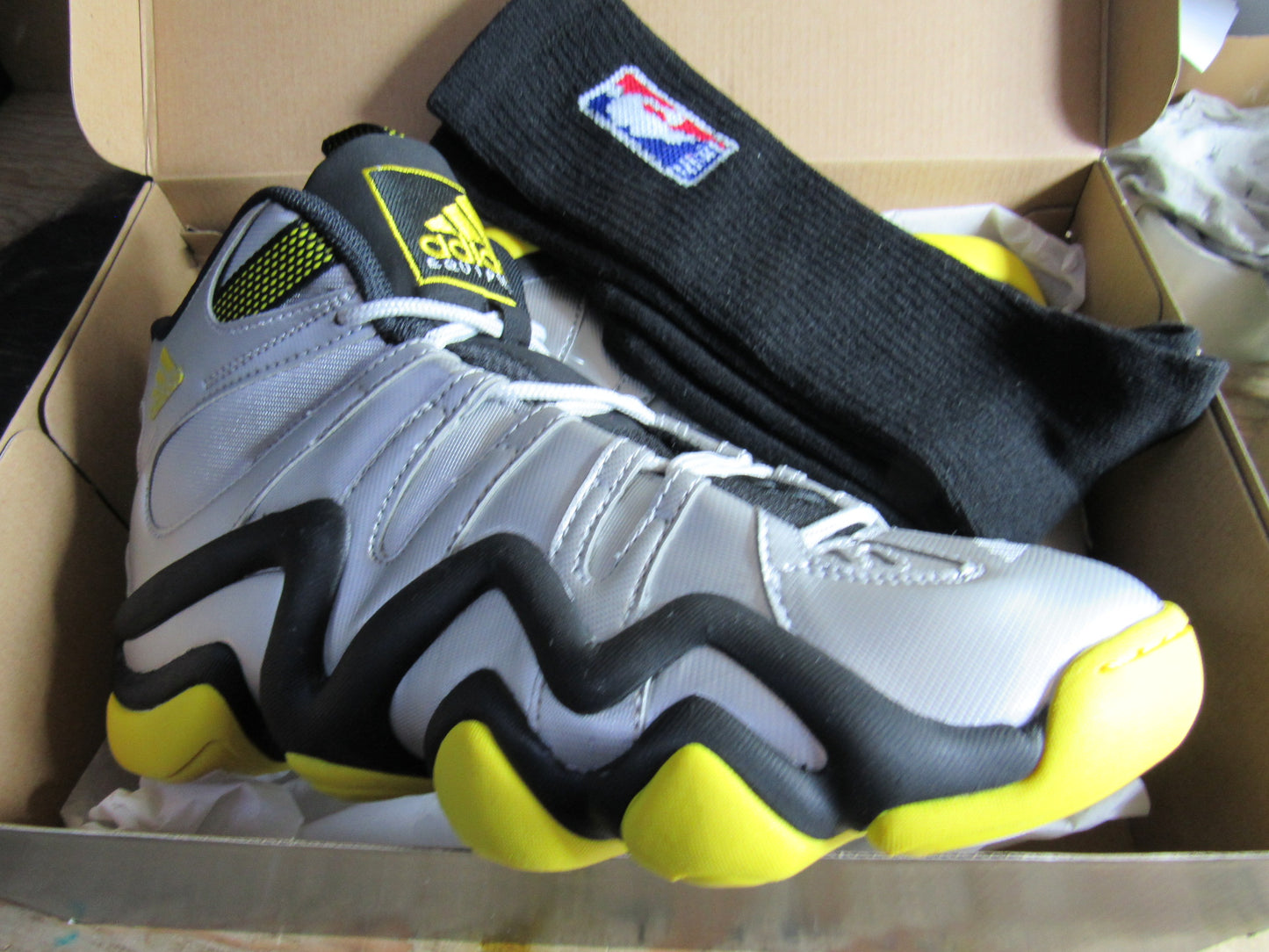 KOBE CRAZY 8 SILVER EDITION EN CAJA