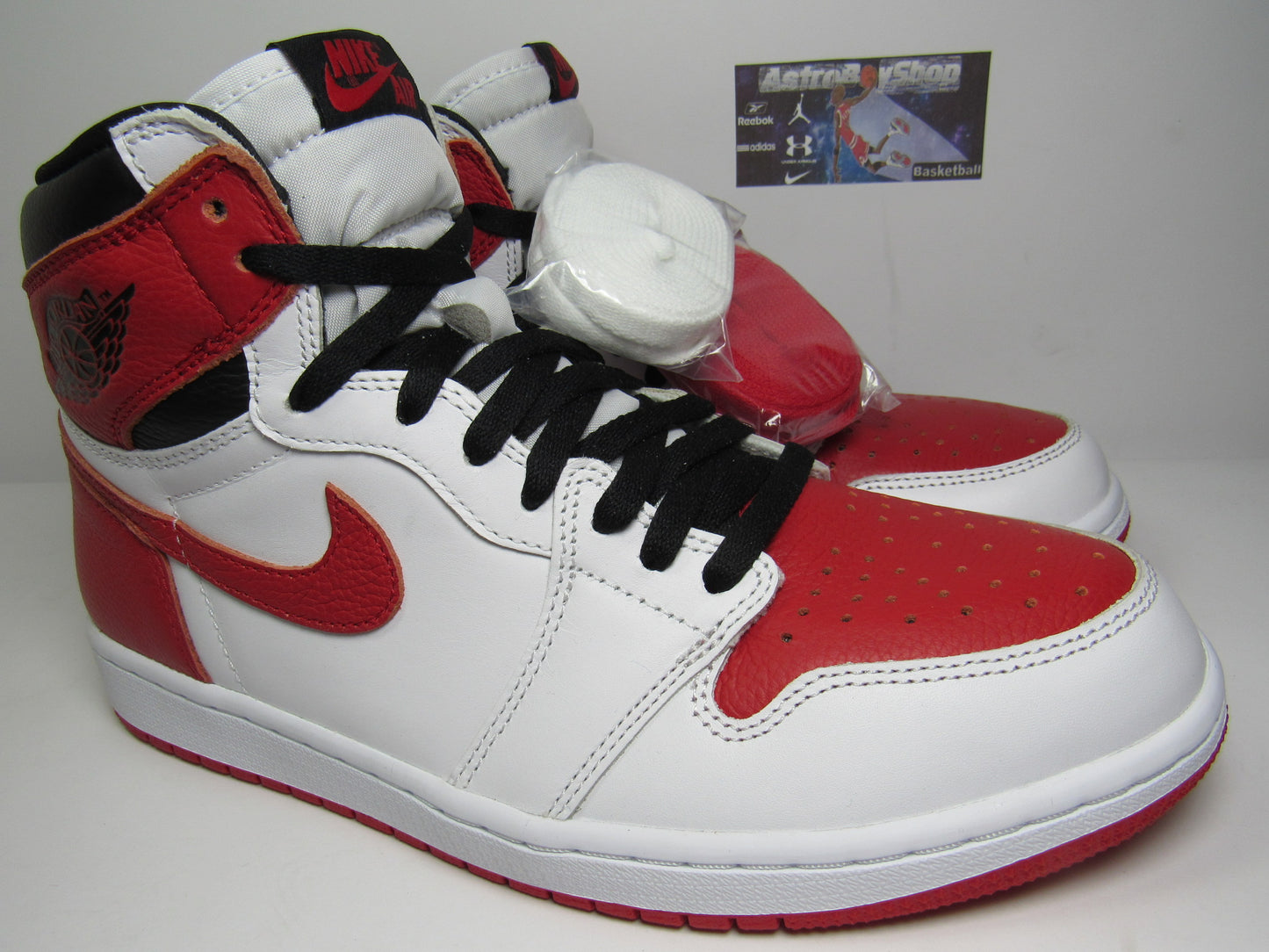JORDAN 1 HIGH HERITAGE EN CAJA
