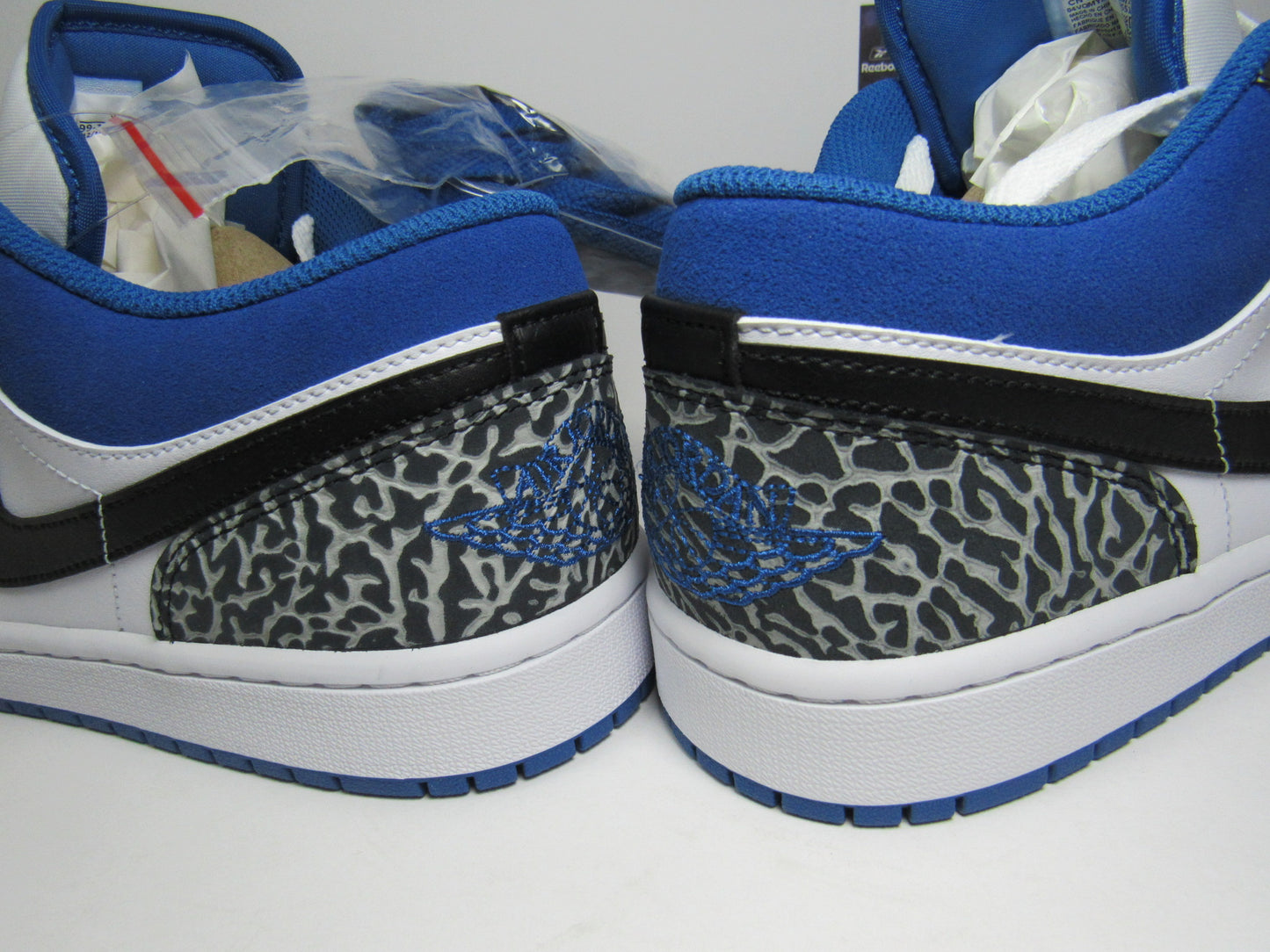 JORDAN 1 LOW SE TRUE BLUE EDITION EN CAJA
