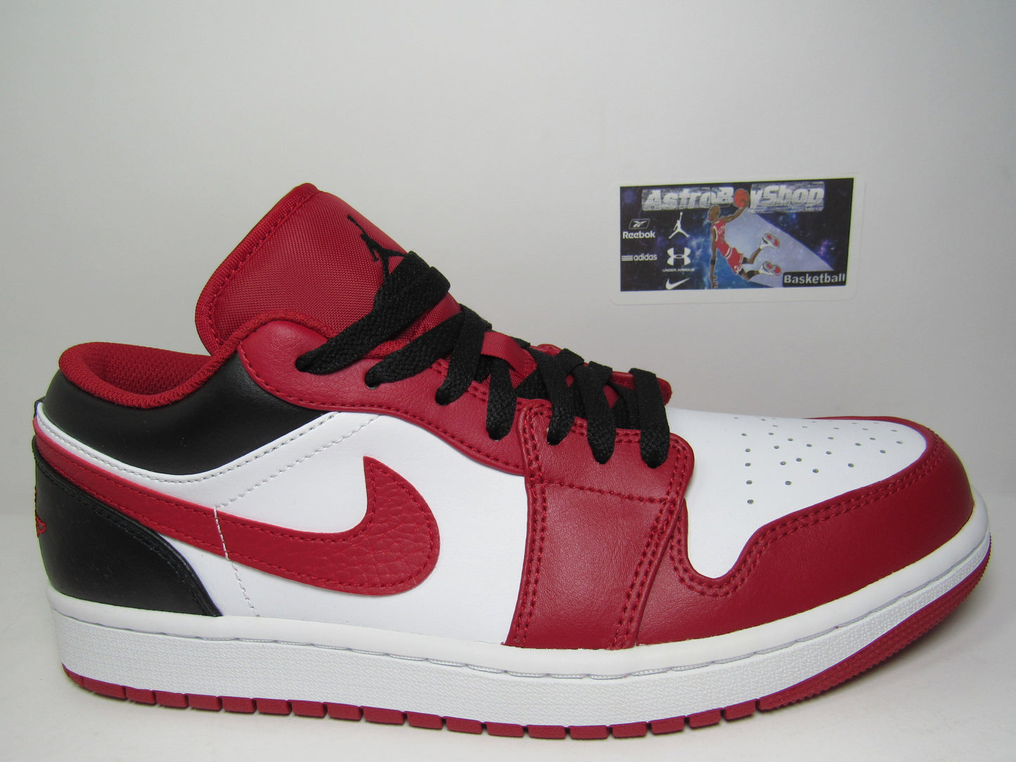 JORDAN 1 LOW CHICAGO BULLS EDITION EN CAJA