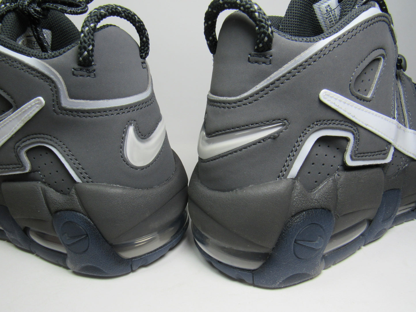 PIPPEN AIR MORE UPTEMPO "COPY PASTE" GREY EN CAJA