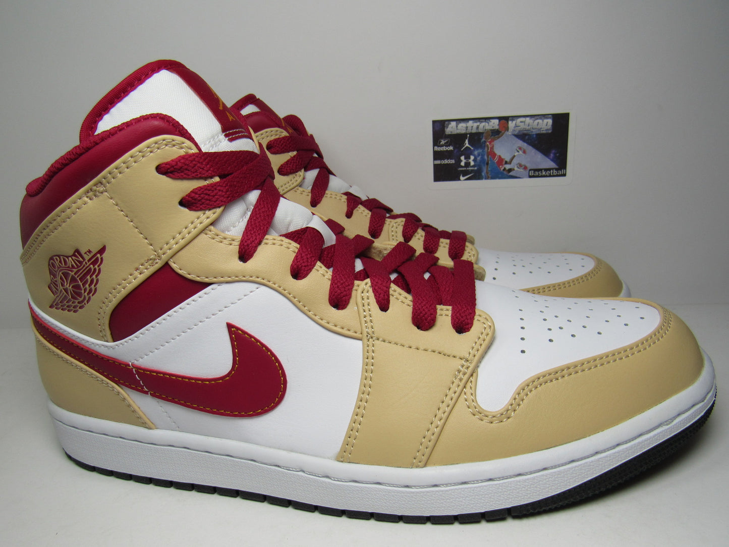 JORDAN 1 MID ONYX EDITION EN CAJA