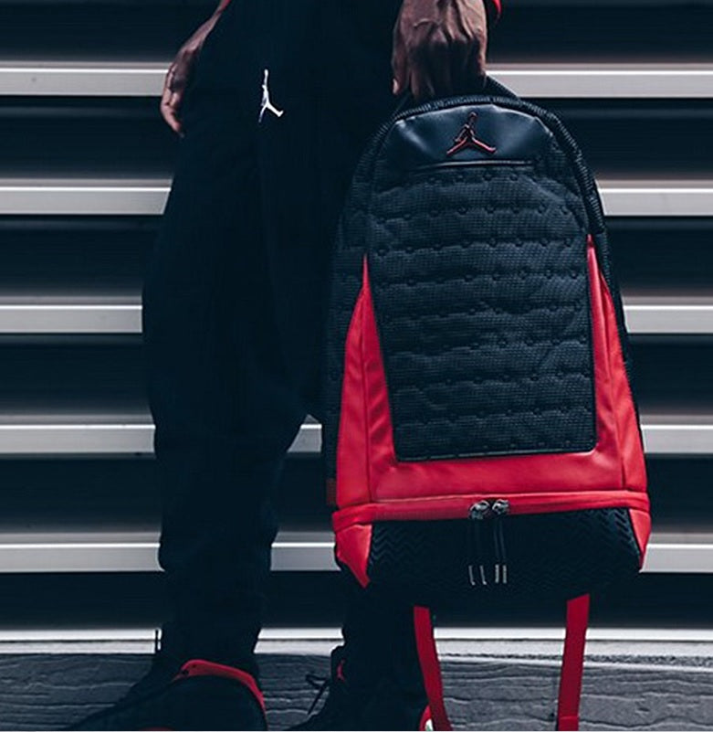 MOCHILA JORDAN 13 BRED EDITION