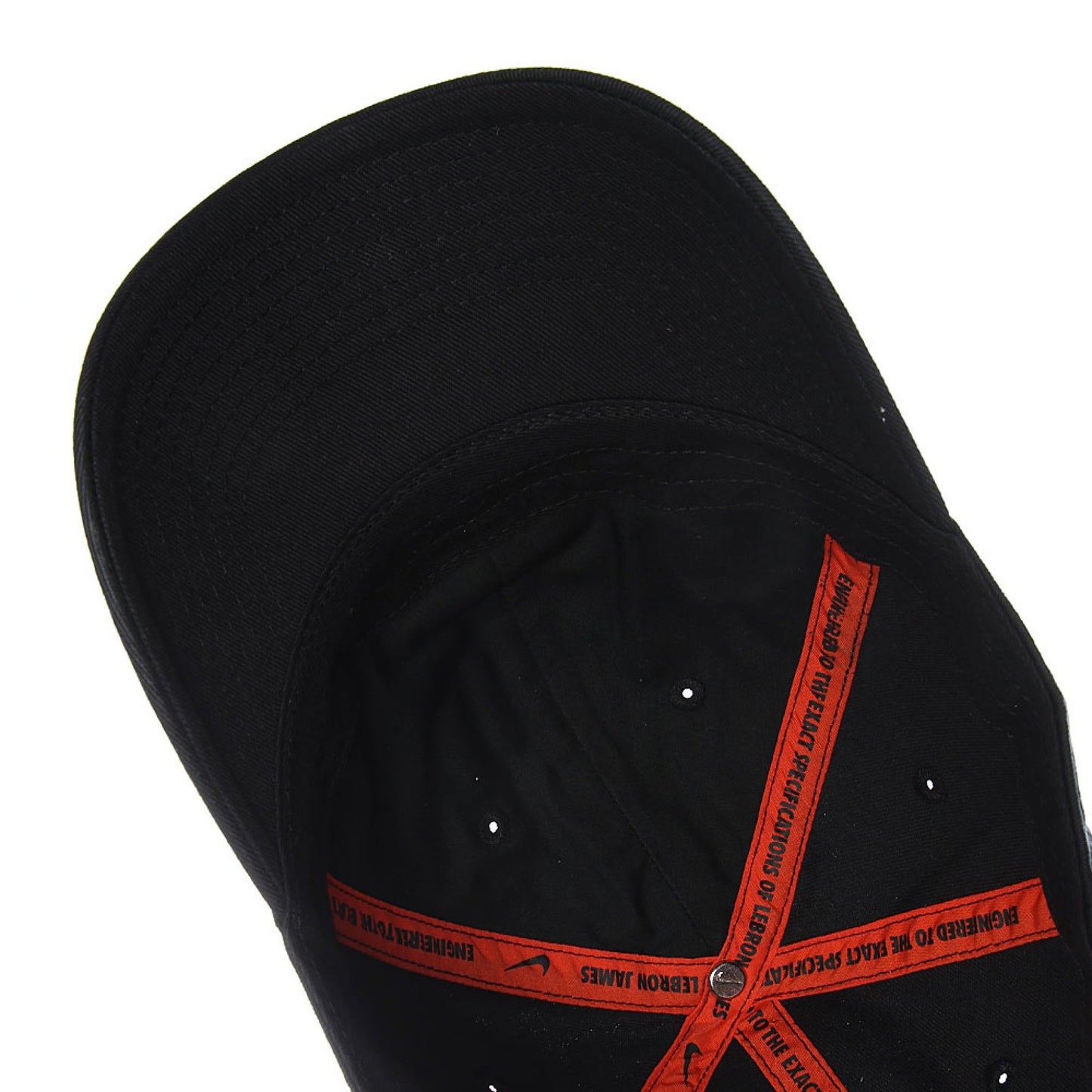 GORRA NIKE CURVA LEBRON JAMES BLACK