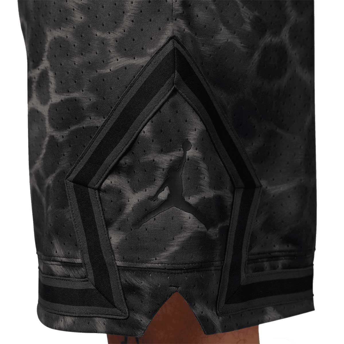 SHORT JORDAN DIAMOND PRINT STANDAR FIT