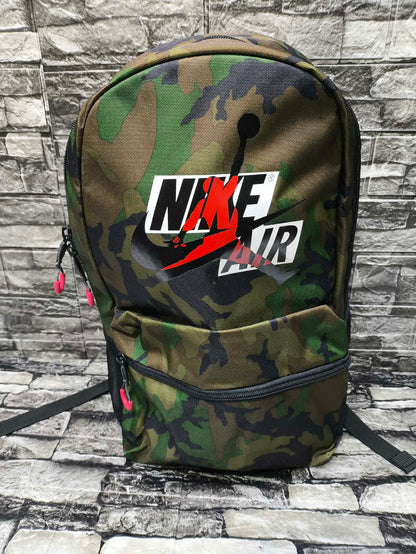 MOCHILA JORDAN JUMPMAN CLASSICS CAMOUFLAGE (45X26CM) LAPT14"