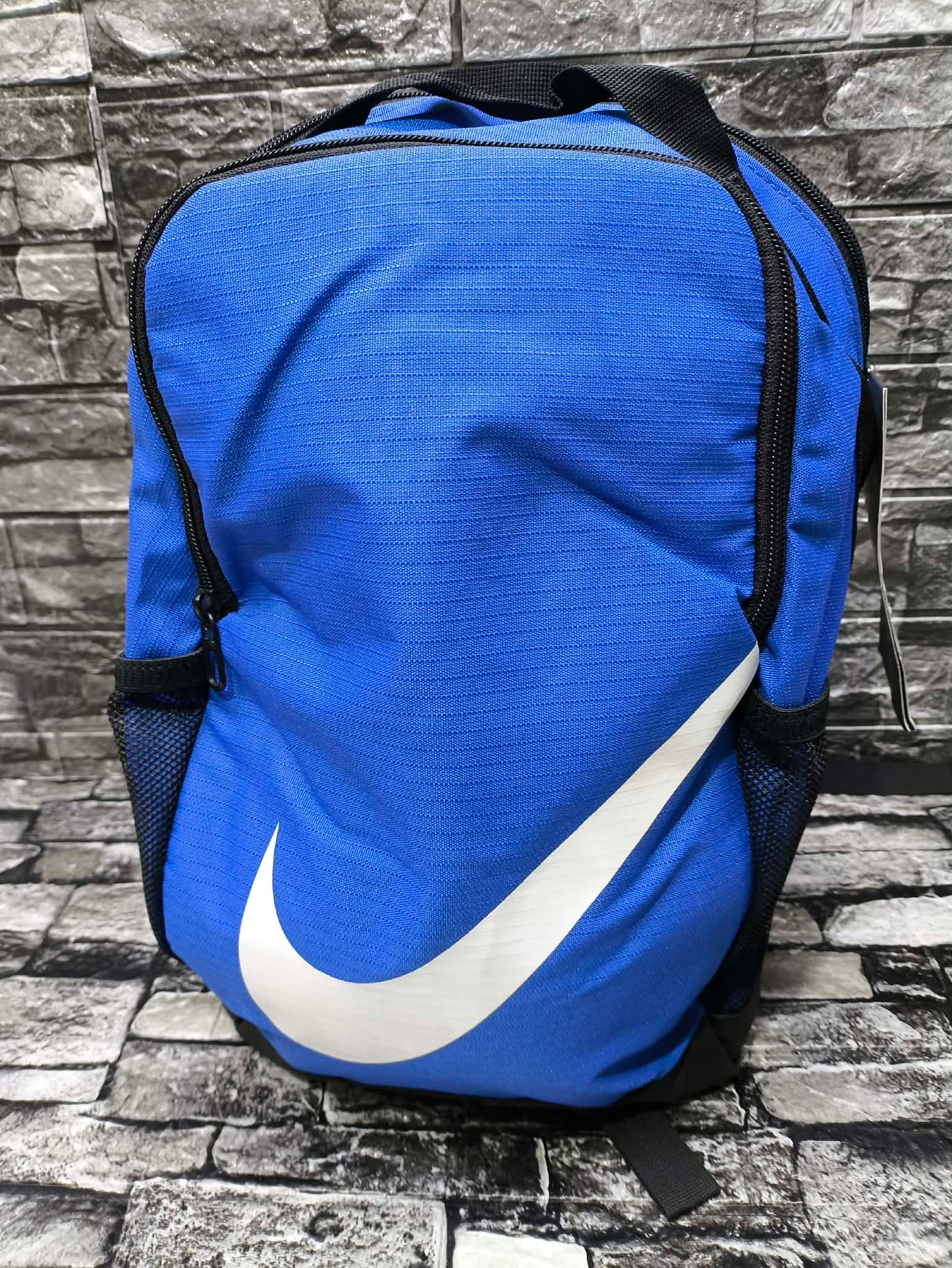 MOCHILA NIKE BRASILIA KIDS BLUE BASIC (40 ALTO X 24CM ANCHO)