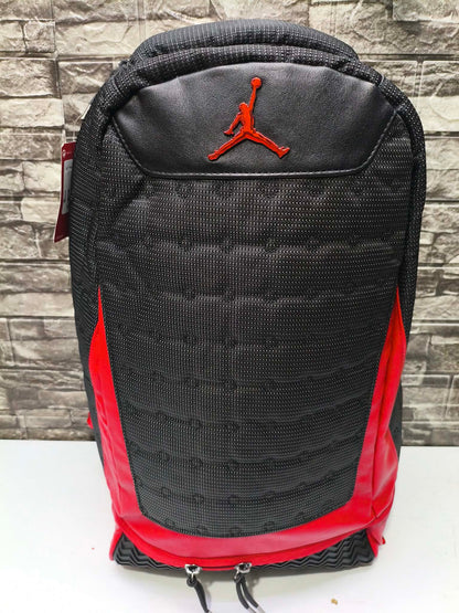 MOCHILA JORDAN 13 BRED EDITION ESP LATOP 15" oferta!!!