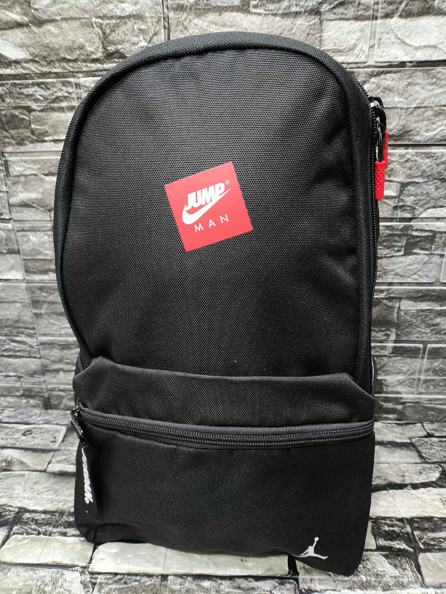 MOCHILA JORDAN JUMPMAN QUAD (21L) ESP LAPTOP 15"