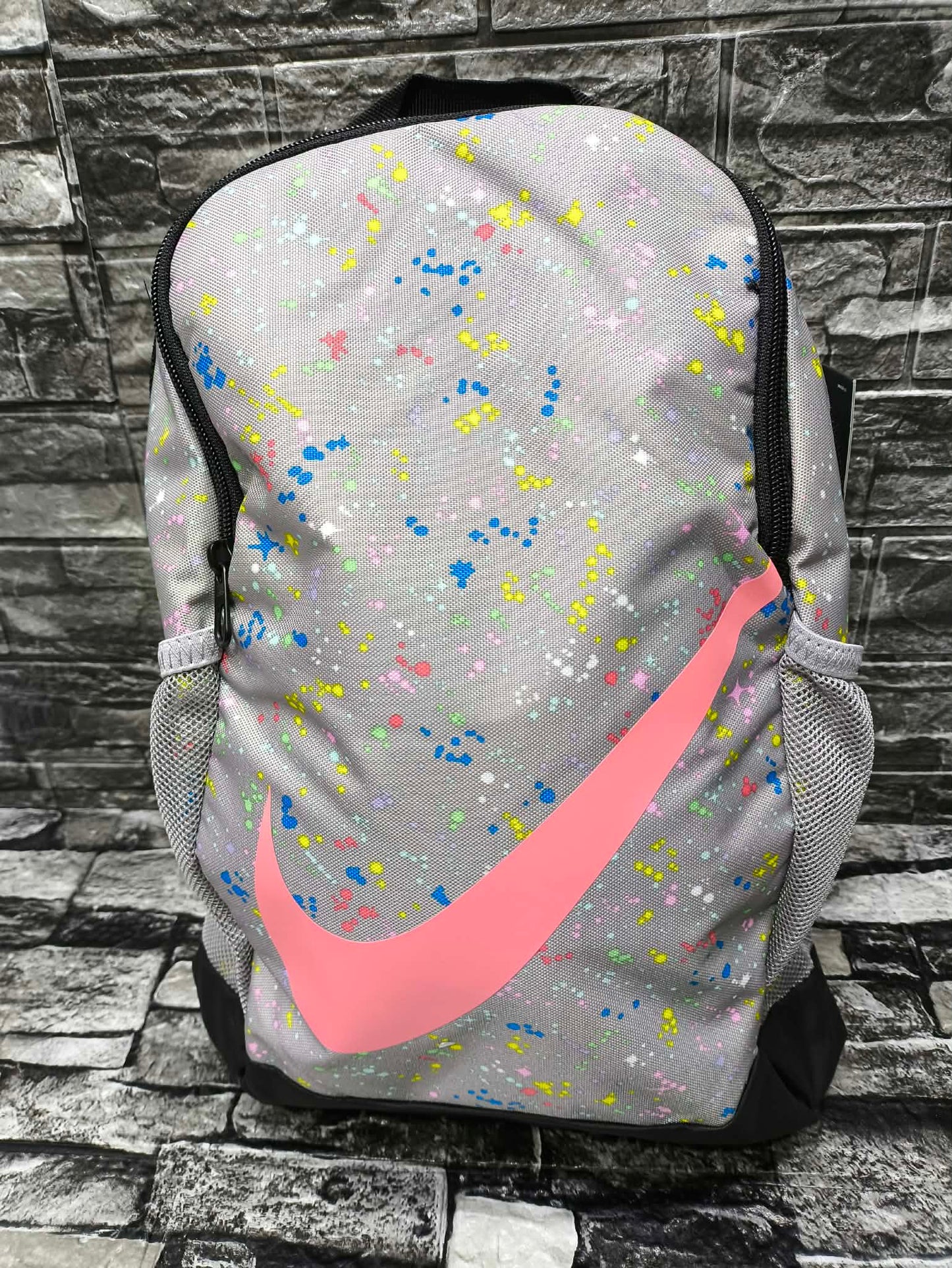 MOCHILA NIKE BRASILIA STARS PINK (36CM ALTO X 23CM ANCHO)
