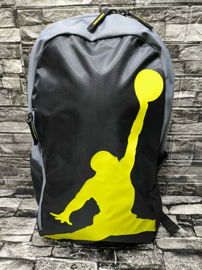 MOCHILA JORDAN SPLIT BAGPACK BLACK YELLOW ESP LAPTOP 14"