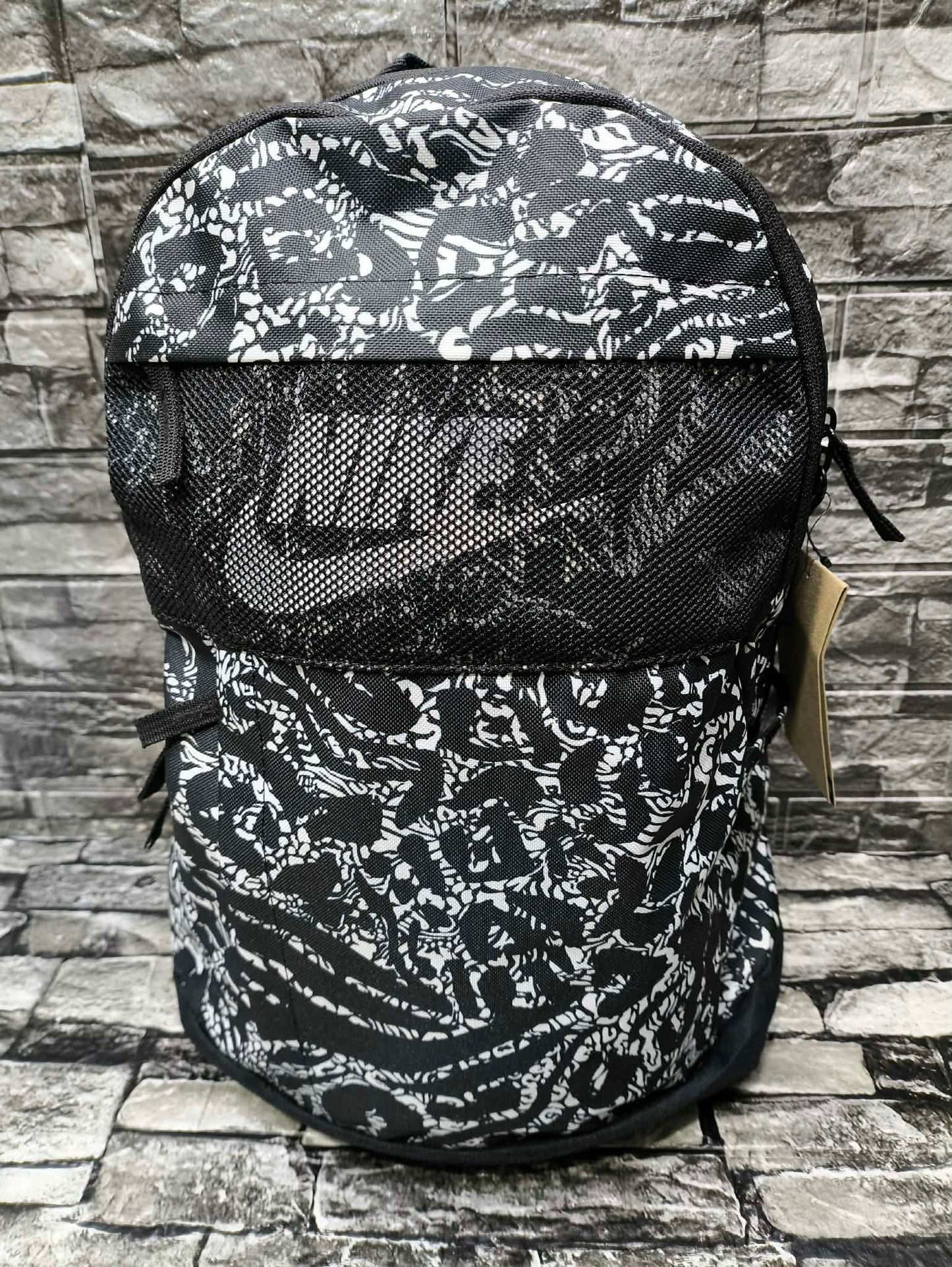 MOCHILA NIKE ELEMENTAL GRAPHIC (40 ALTO X 28 ANCHO)