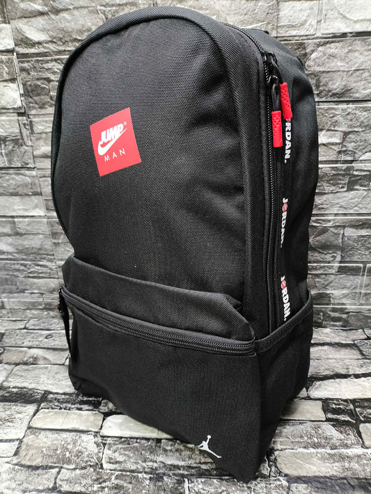 MOCHILA JORDAN JUMPMAN QUAD (21L) ESP LAPTOP 15"