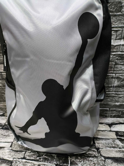 MOCHILA JORDAN SPLIT BAGPACK SILVER BLACK ESP LAP 14"
