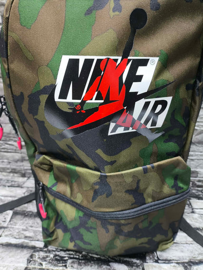 MOCHILA JORDAN JUMPMAN CLASSICS CAMOUFLAGE (45X26CM) LAPT14"