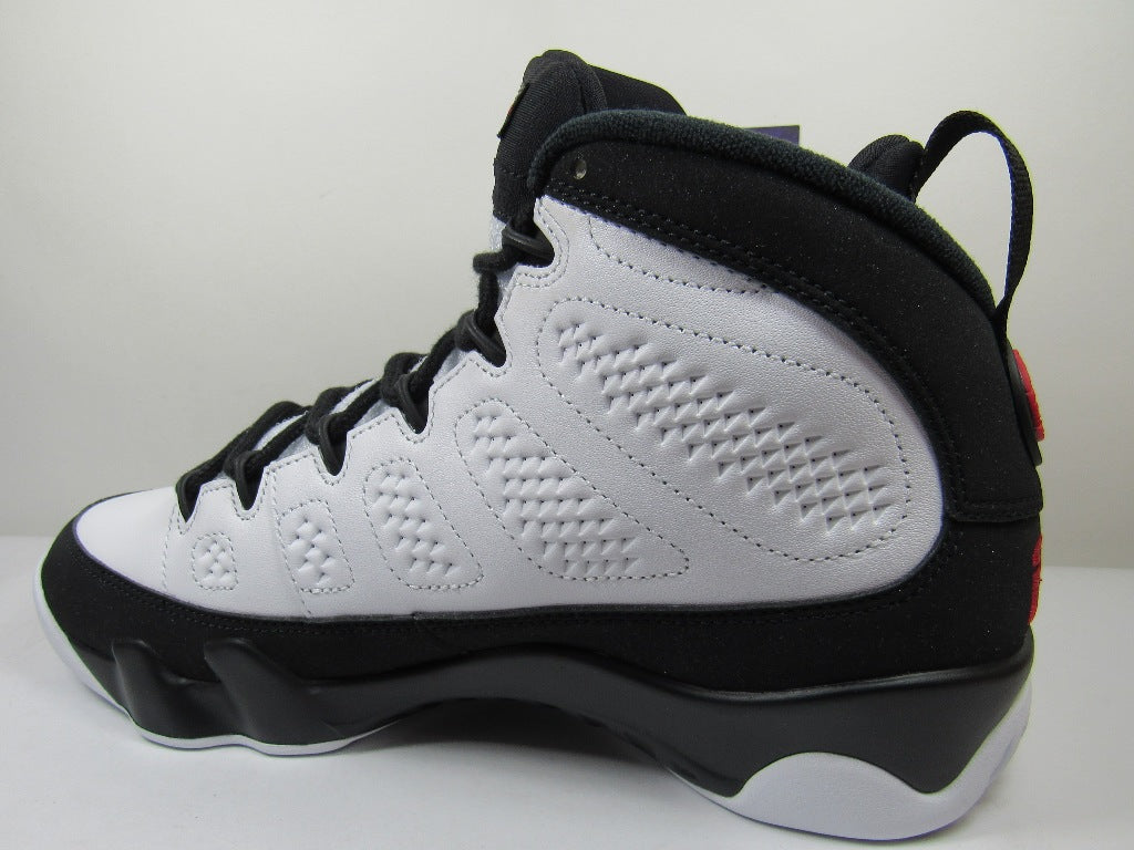 JORDAN 9 SPACE JAM 2026 EN CAJA